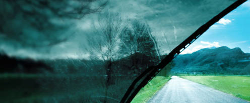 Do you know the benefits and installation of universal wiper blades?